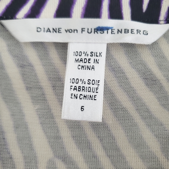 Vintage DVF Zebra Print Wrap Dress US6 - Picture 3 of 3